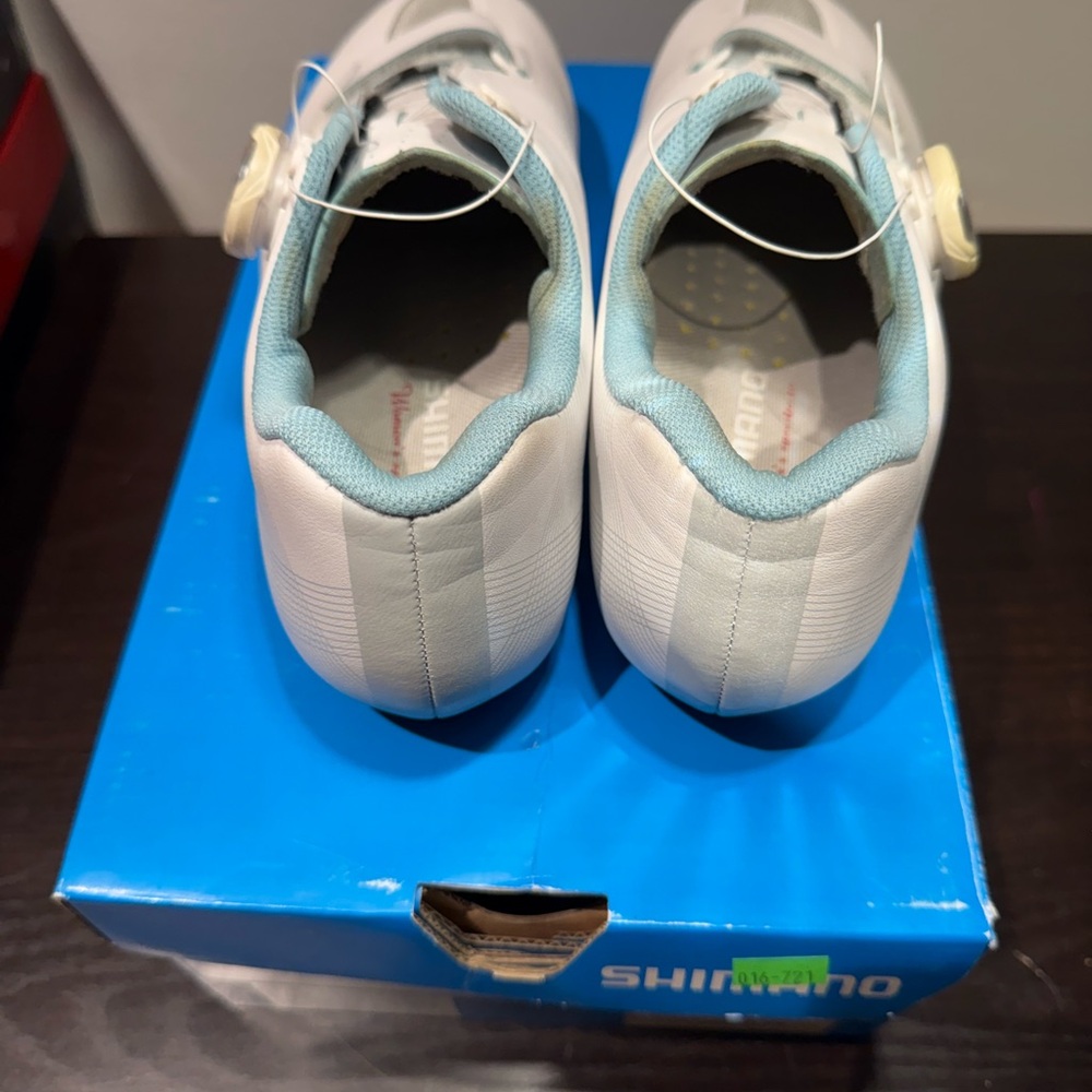 Shimano Dynablast Women's Cycling Shoe Size 38 - Picture 8 of 11